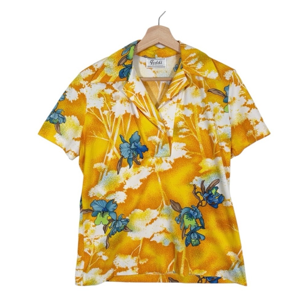 Vintage Teddi 70s Hawaiian floral Print Short Sleeve Button Up Top Size Small